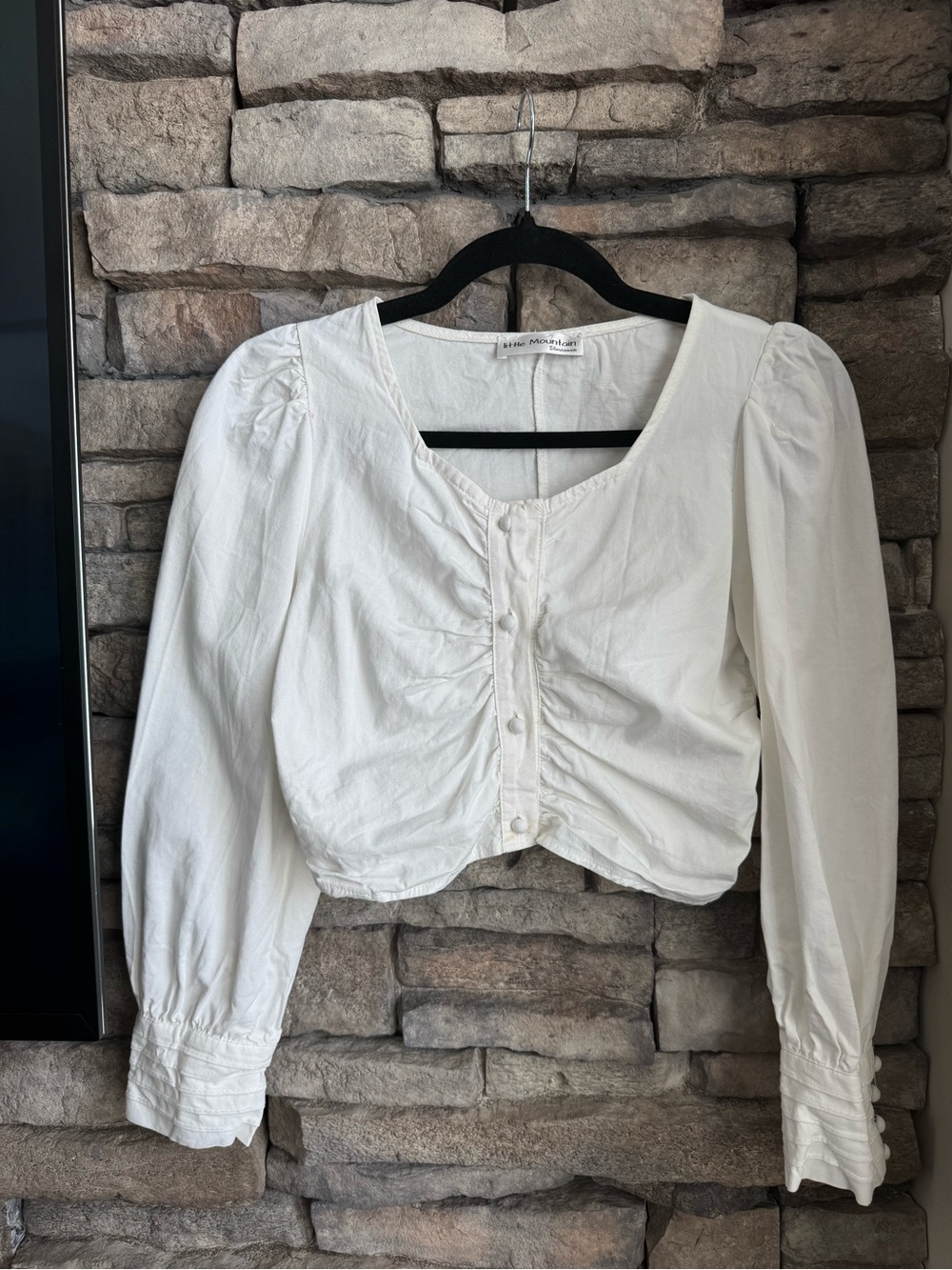 Little Mountain Cropped Ruched Button-Front Top
